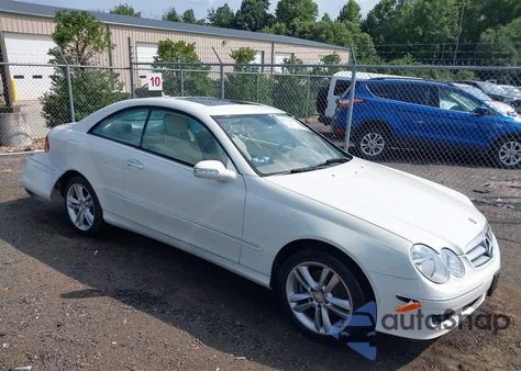 2008 Mercedes-Benz Clk 350 from USA, damaged, VIN WDBTJ56H18F240864